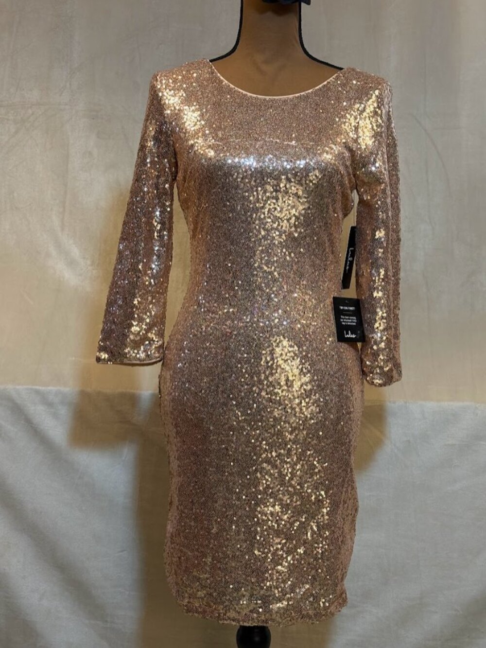 Lulu’s World’s a Stage Rose Gold Sequin Mini Dress NWT Size M Party Cocktail